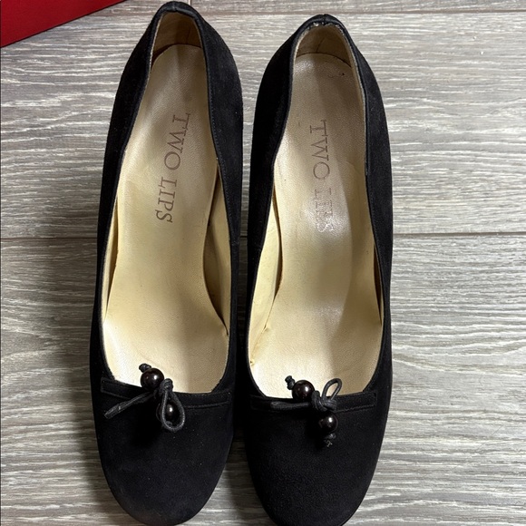 Two Lips Black Suede Heels - Picture 2 of 5
